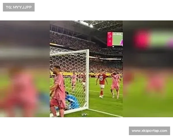 世俱杯揭幕战最后五分钟:门将封神 + 绝杀悬念,这才是足球该有的心跳! 世俱杯揭幕战最后五分钟:门将封神 + 绝杀悬念,这才是足球该有的心跳!